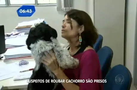 Dona consegue recuperar cachorro horas depois do sequestro (Reprodução/Rede Record